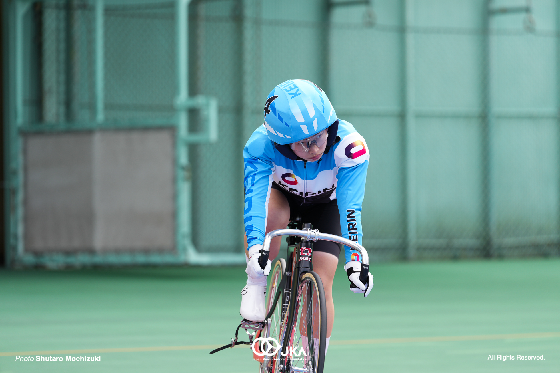 森 この芽の写真 (卒業記念レース: 001-yfue3ylqms2s6zy7246booyr2v4lu6hf)