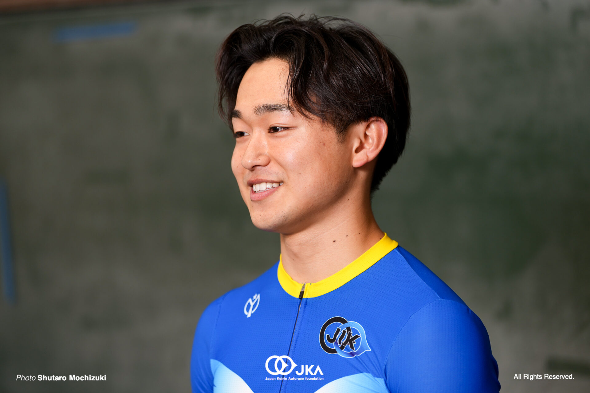 中村嶺央