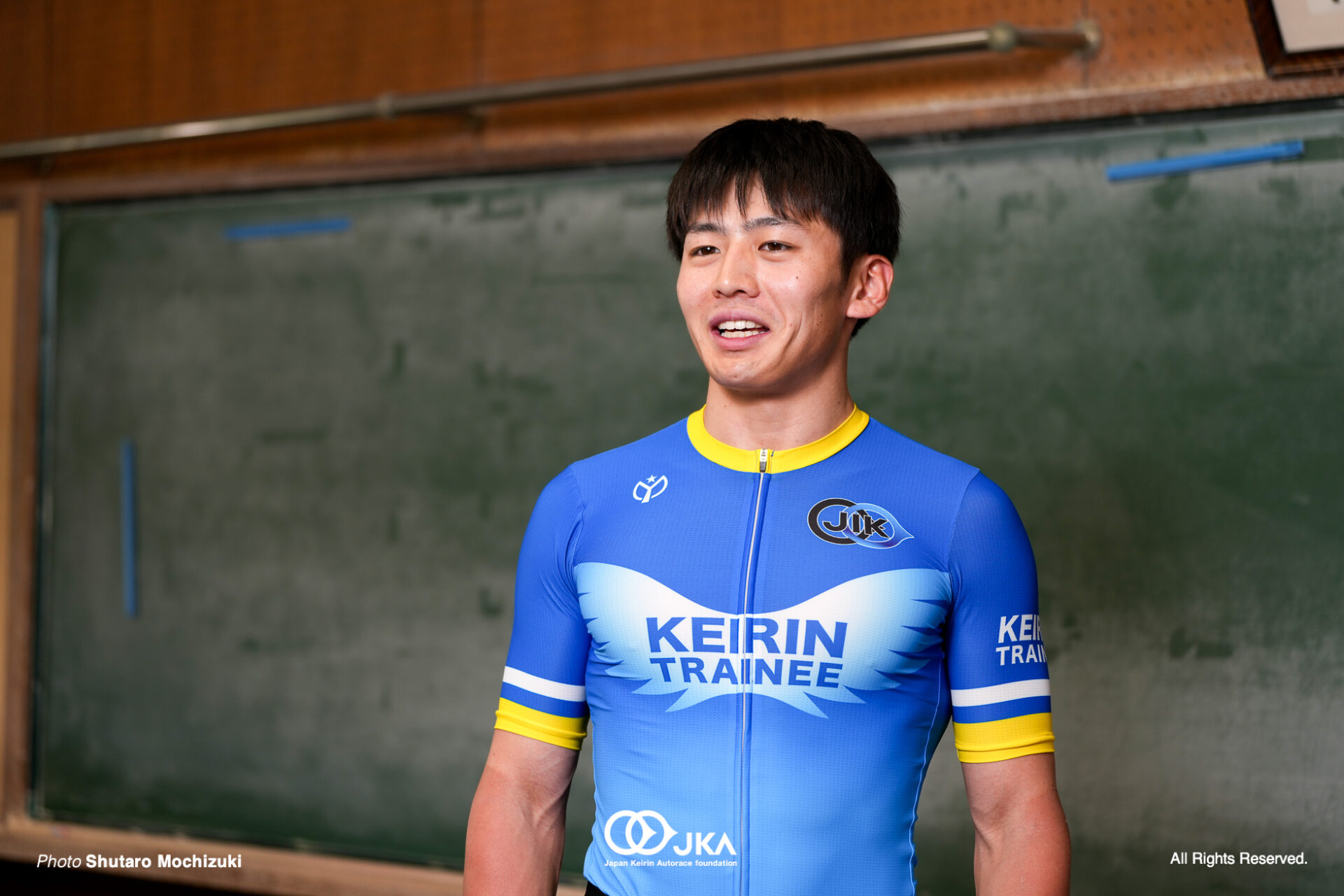 長川達哉