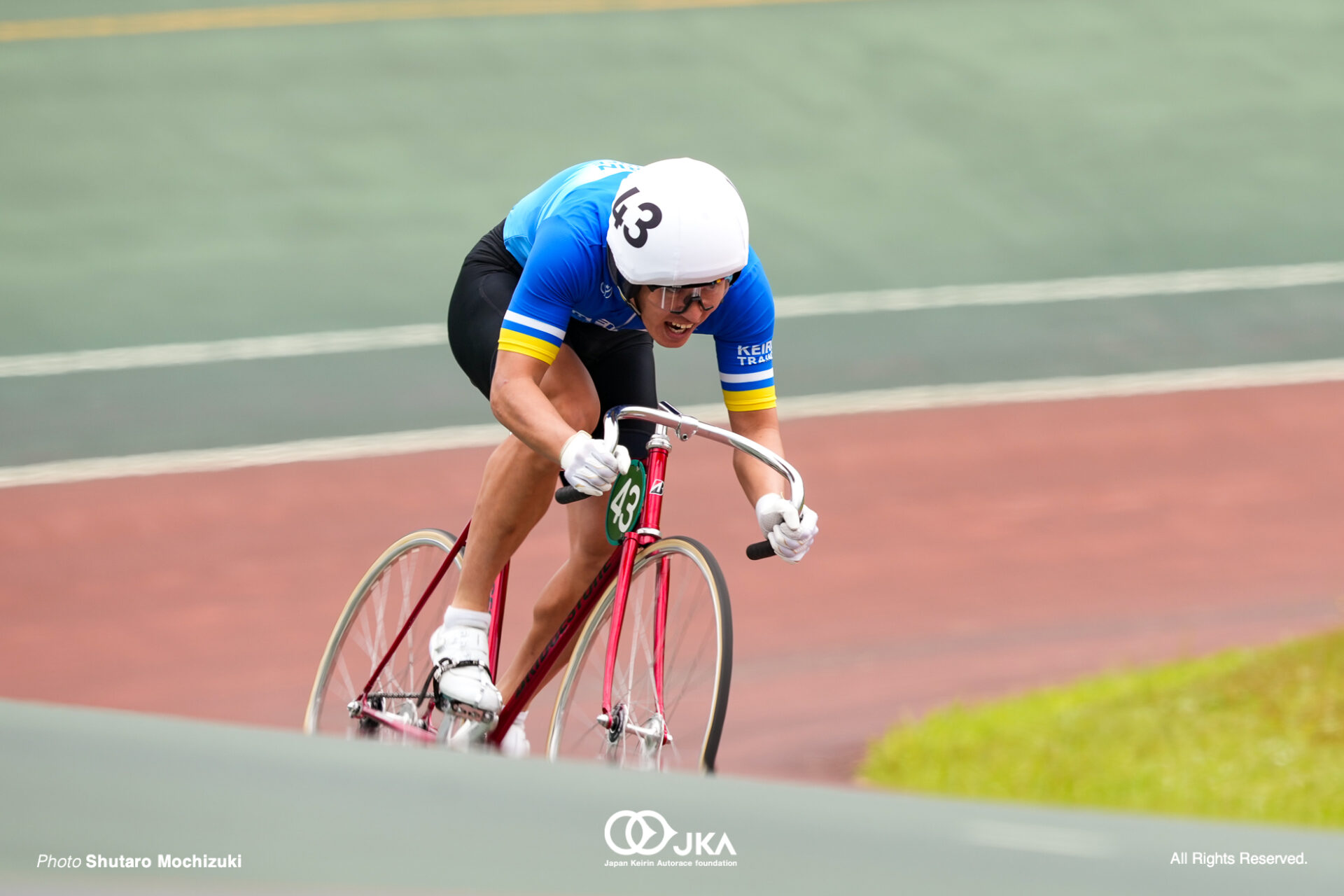 白井輝, 第1回記録会, 日本競輪選手養成所（JIK）, 第129・130回生