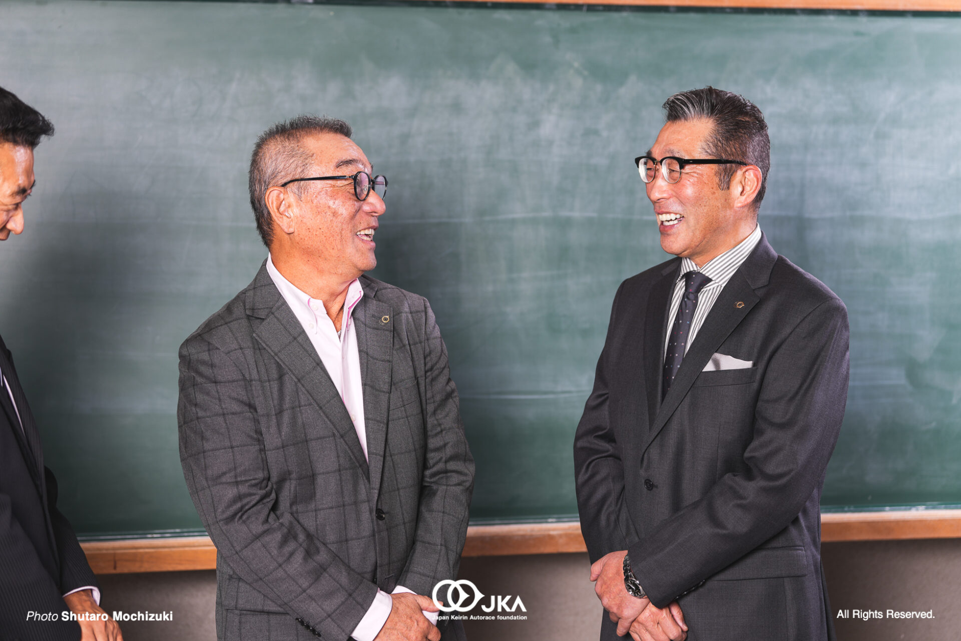 040-20251218-ST200212