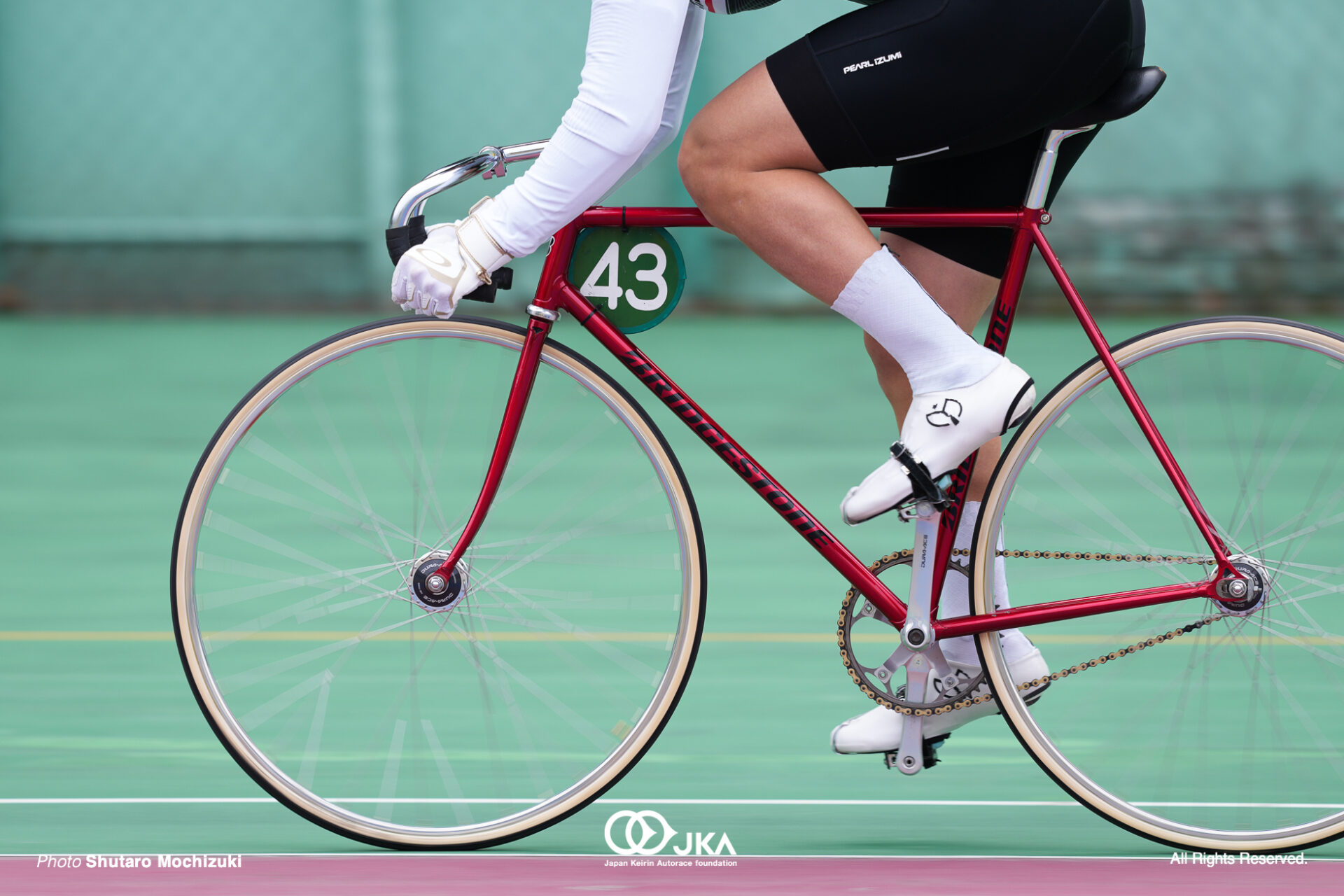 白井輝, 第129・130回生 卒業記念レース