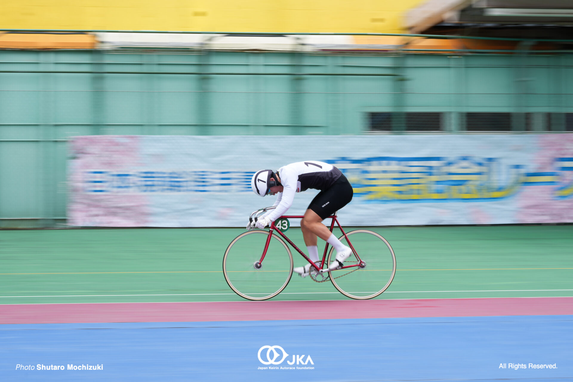 白井輝, 第129・130回生 卒業記念レース