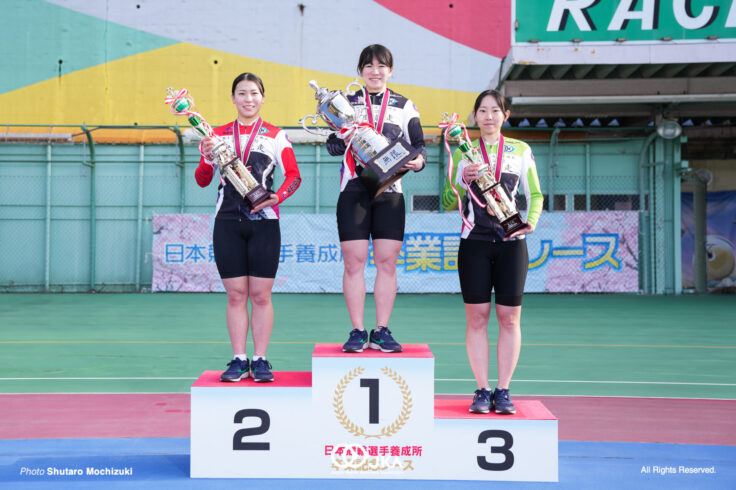 山田南, 松下彩也香, 川上いちご, 第129・130回生 卒業記念レース